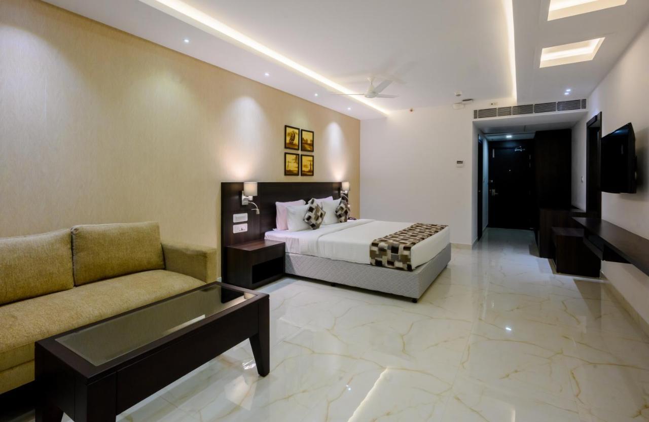 Essentia Manipal Inn Удипи Экстерьер фото