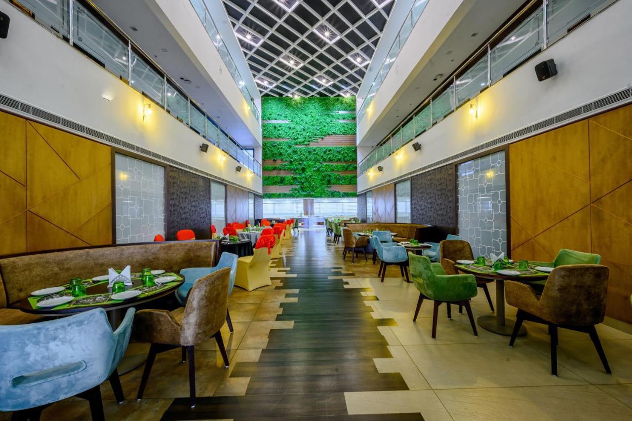 Essentia Manipal Inn Удипи Экстерьер фото